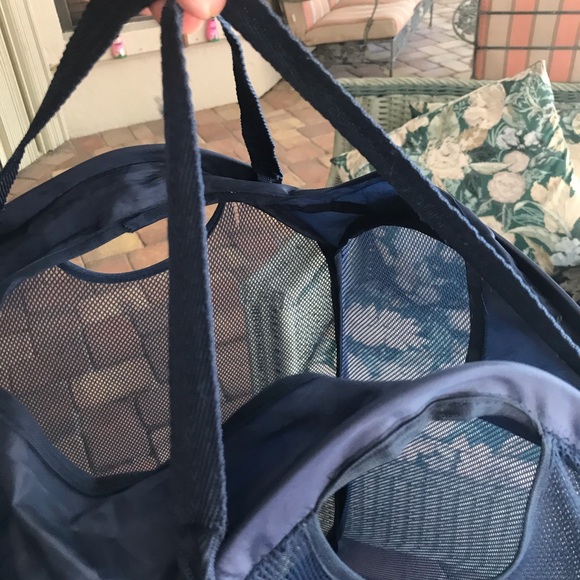 NAVY BLUE MESH HAMPER - Picture 4 of 7